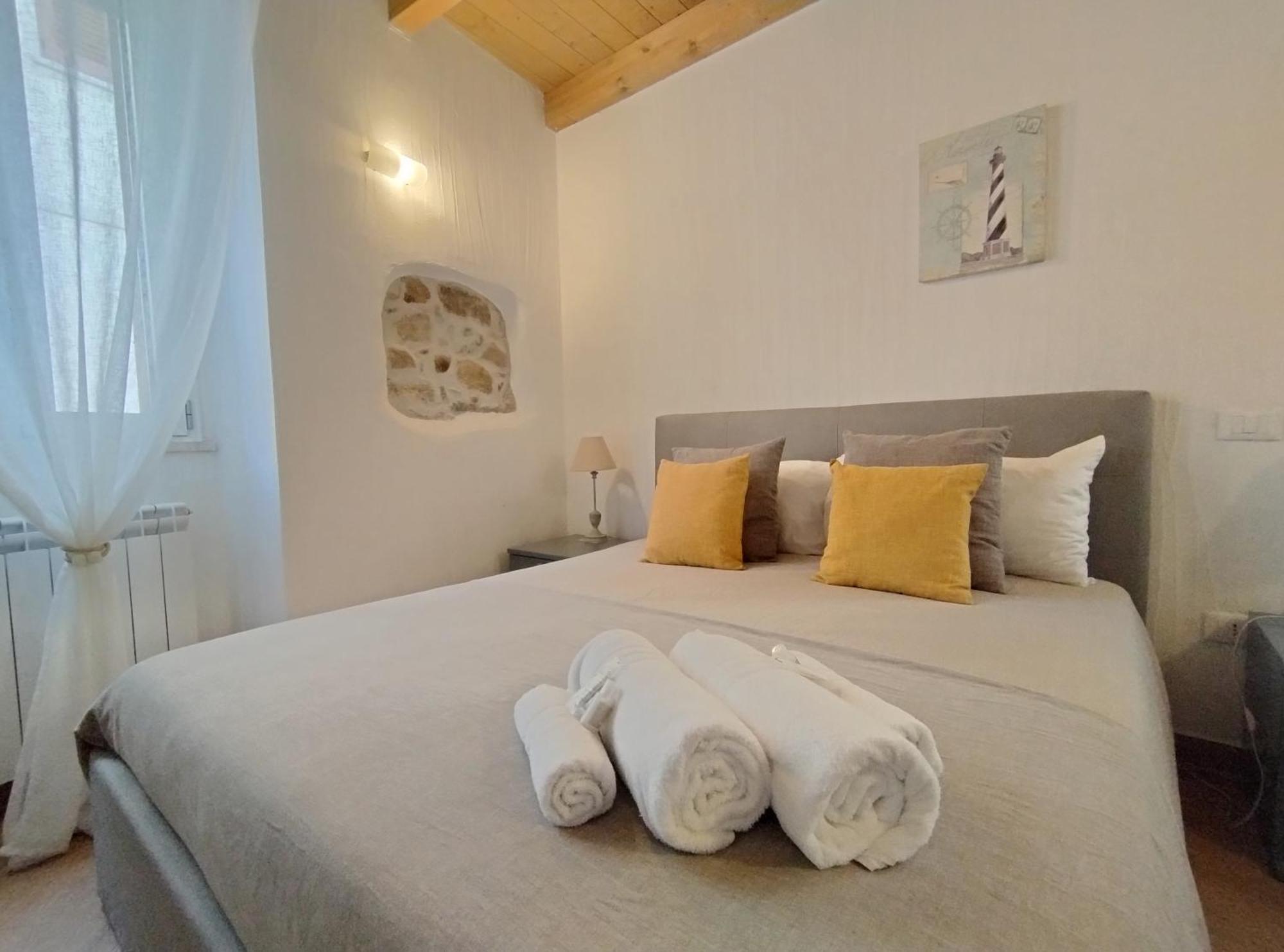 Holmann Suite & Rooms 奧爾比亞 外观 照片